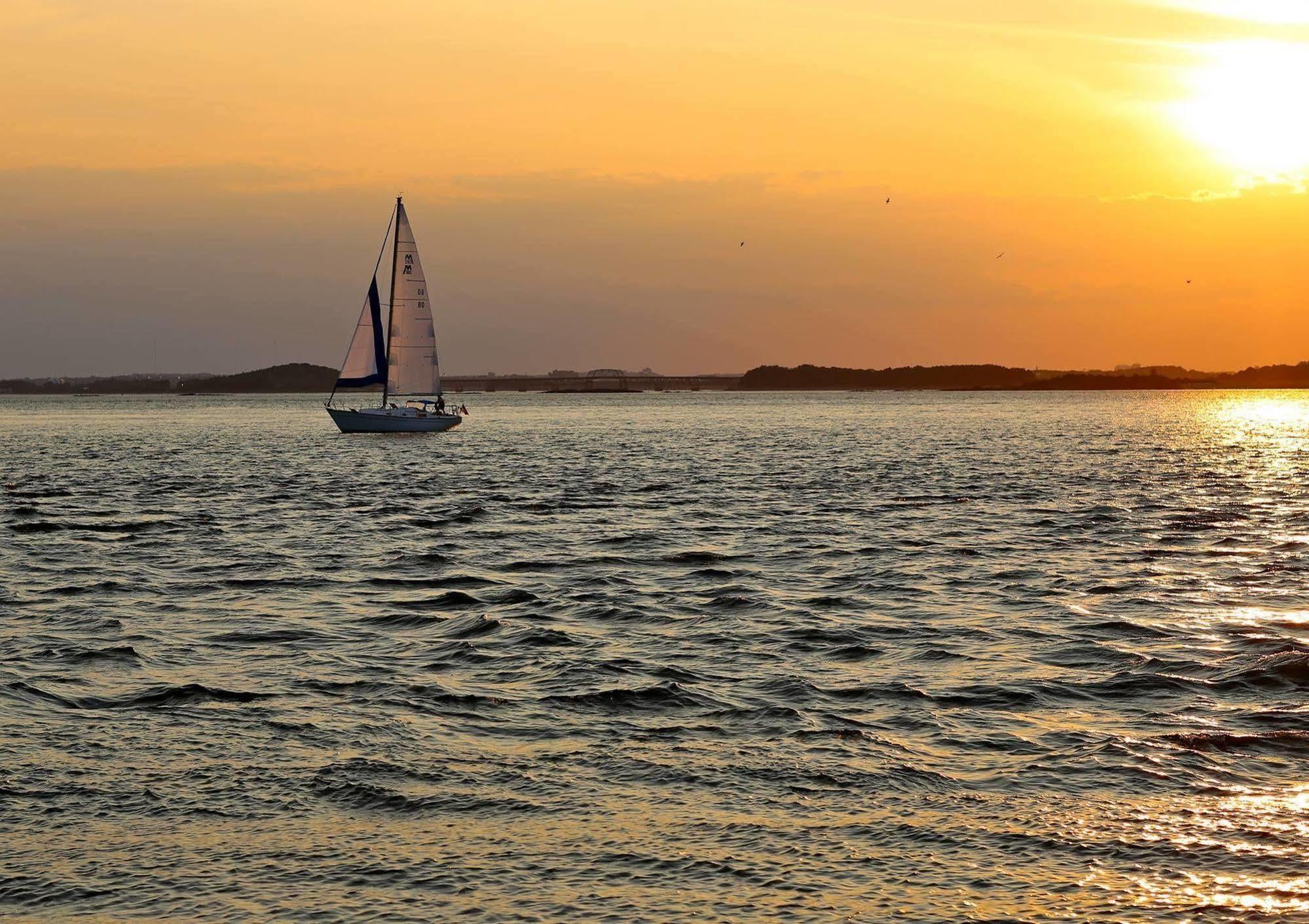 Josephine'S On The Bay Bed And Breakfast Hull Zewnętrze zdjęcie
